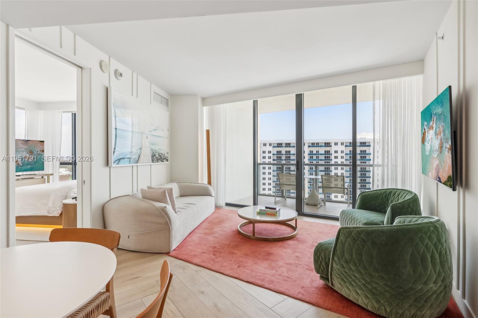 2201 Collins Ave #1511, Miami Beach FL 33139
