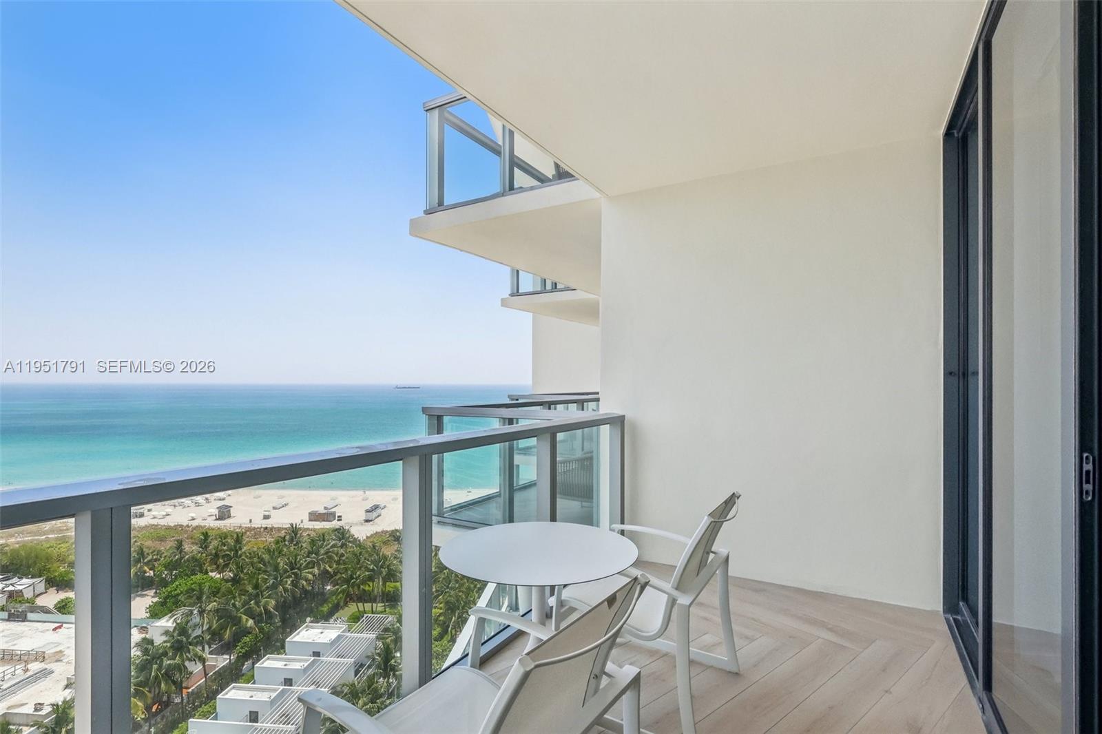 2201 Collins Ave #1511, Miami Beach FL 33139
