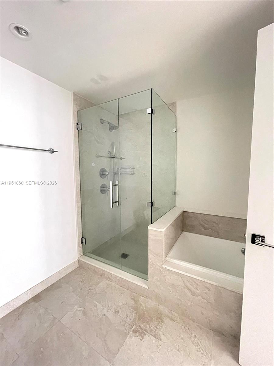 488 NE 18 Street #2806, Miami FL 33132