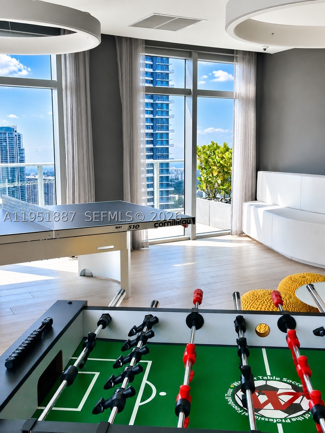 1100 S Miami Ave #2111, Miami FL 33130