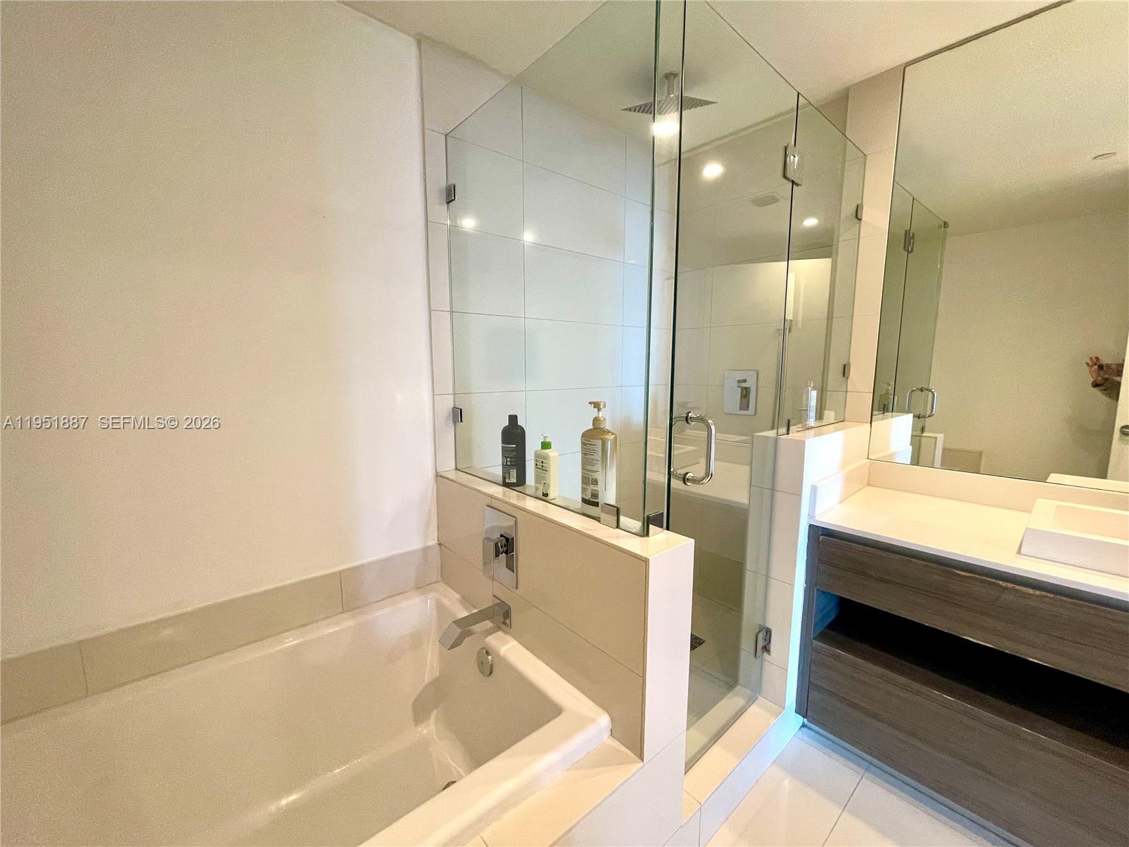 1100 S Miami Ave #2111, Miami FL 33130