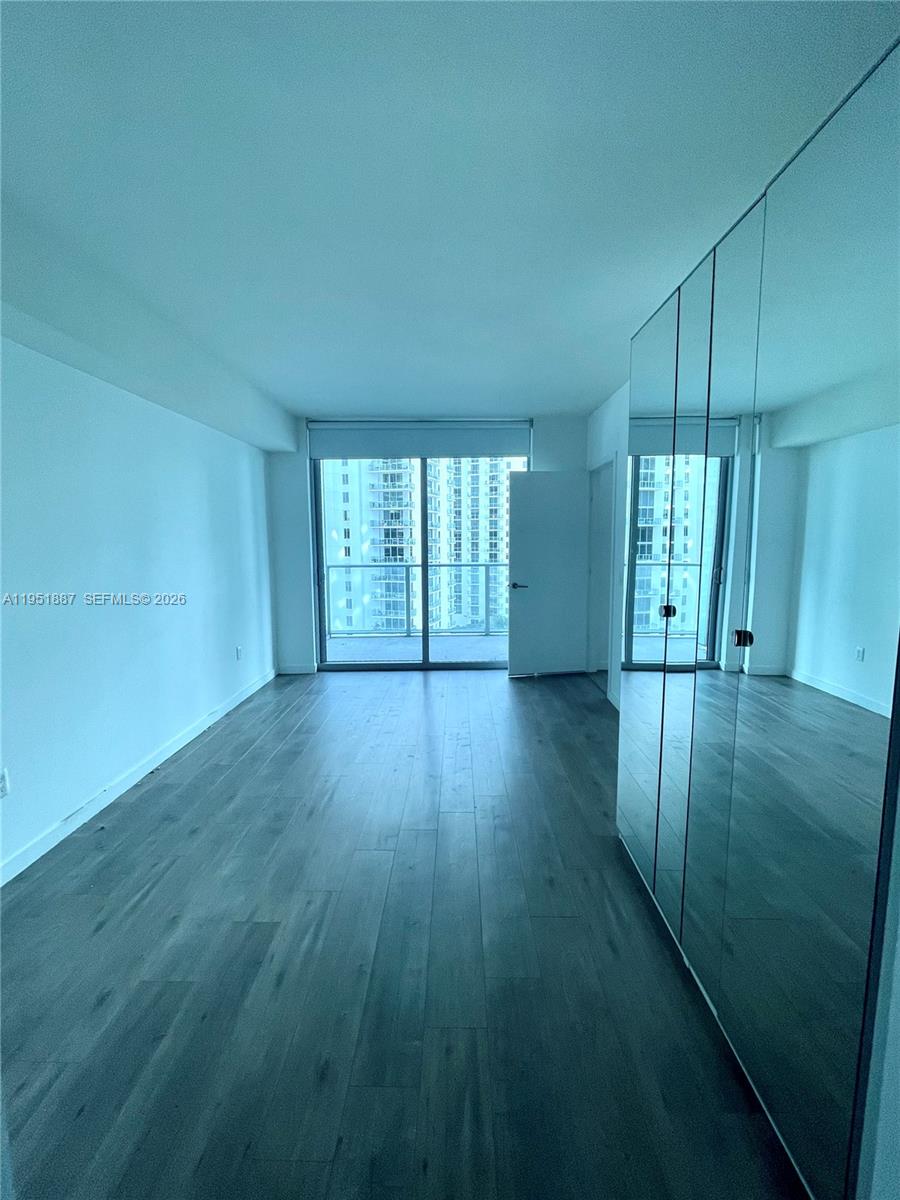 1100 S Miami Ave #2111, Miami FL 33130
