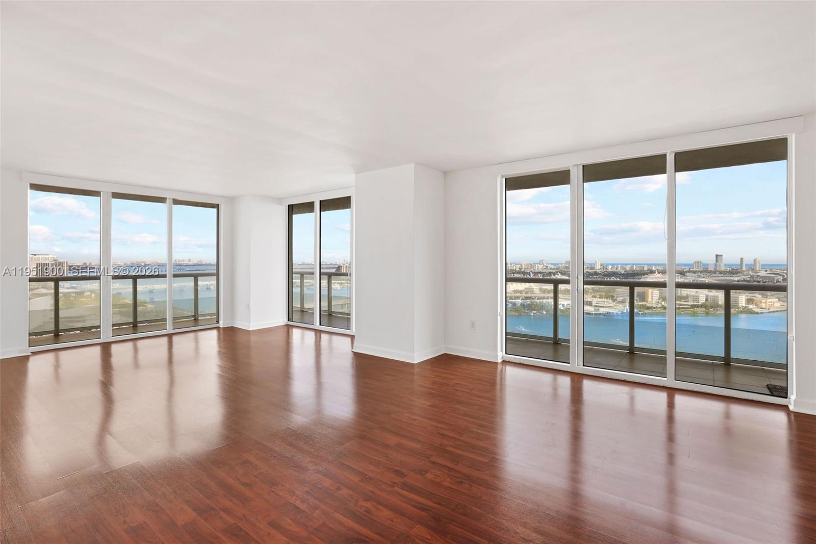 50 Biscayne Blvd #3102, Miami FL 33132