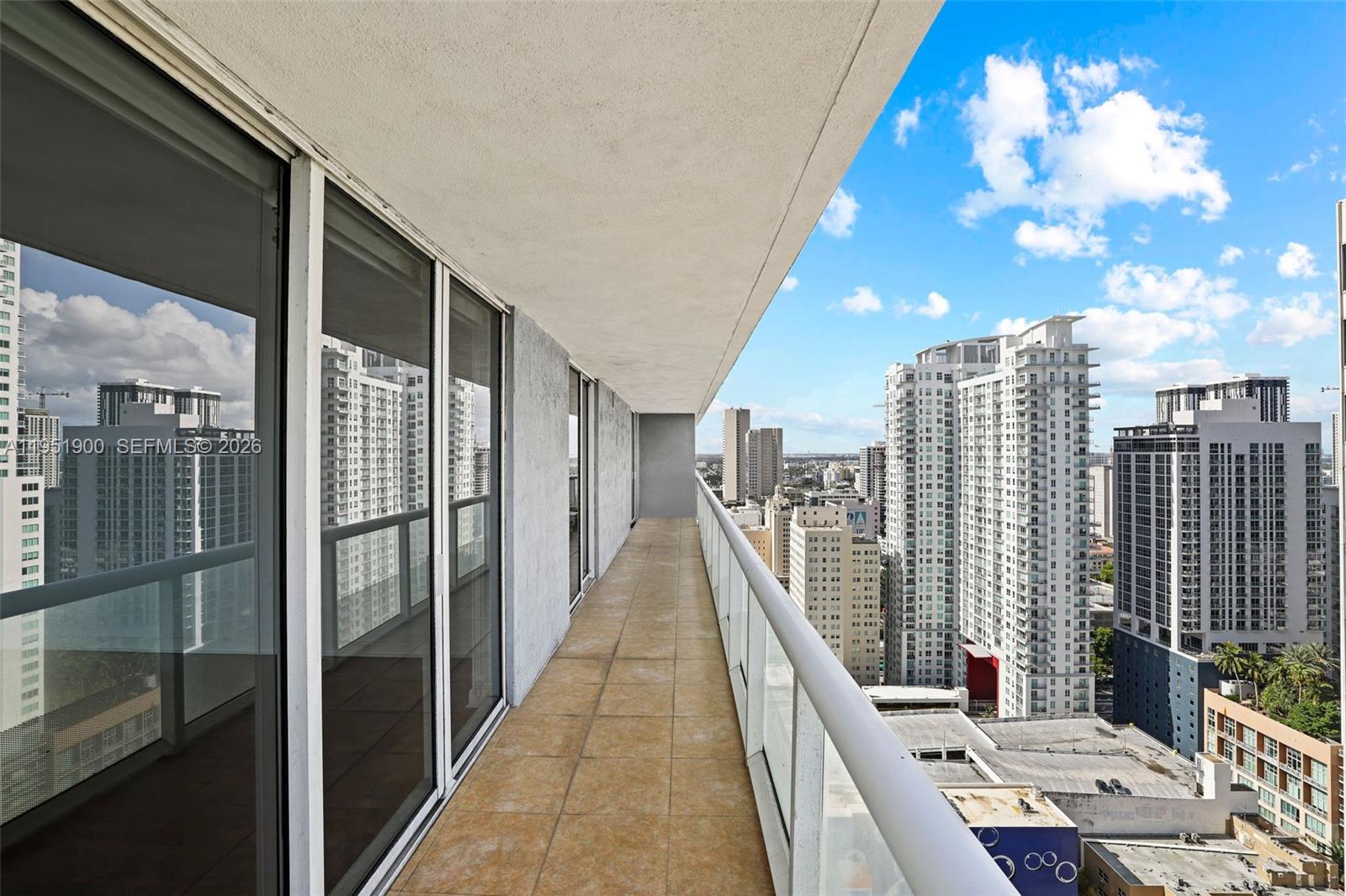 50 Biscayne Blvd #3102, Miami FL 33132