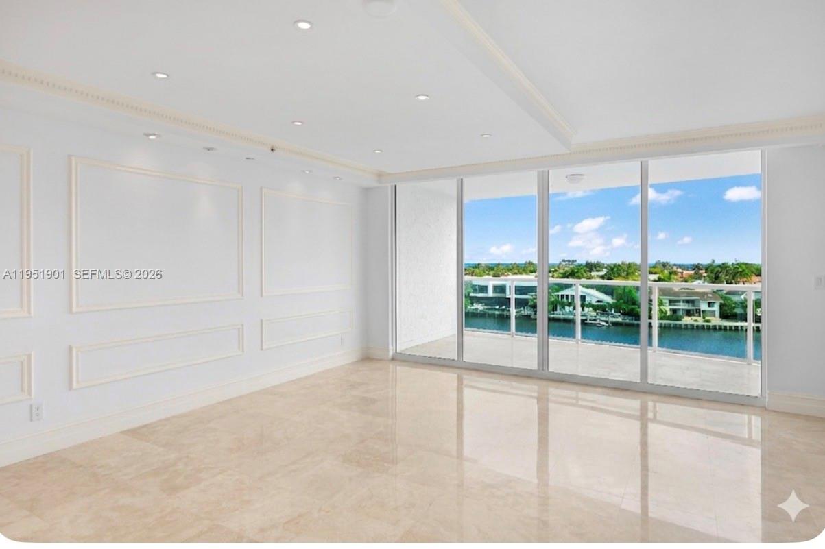 20201 E Country Club Dr #608, Aventura FL 33180