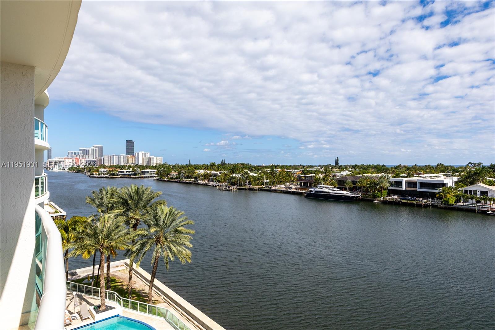 20201 E Country Club Dr #608, Aventura FL 33180