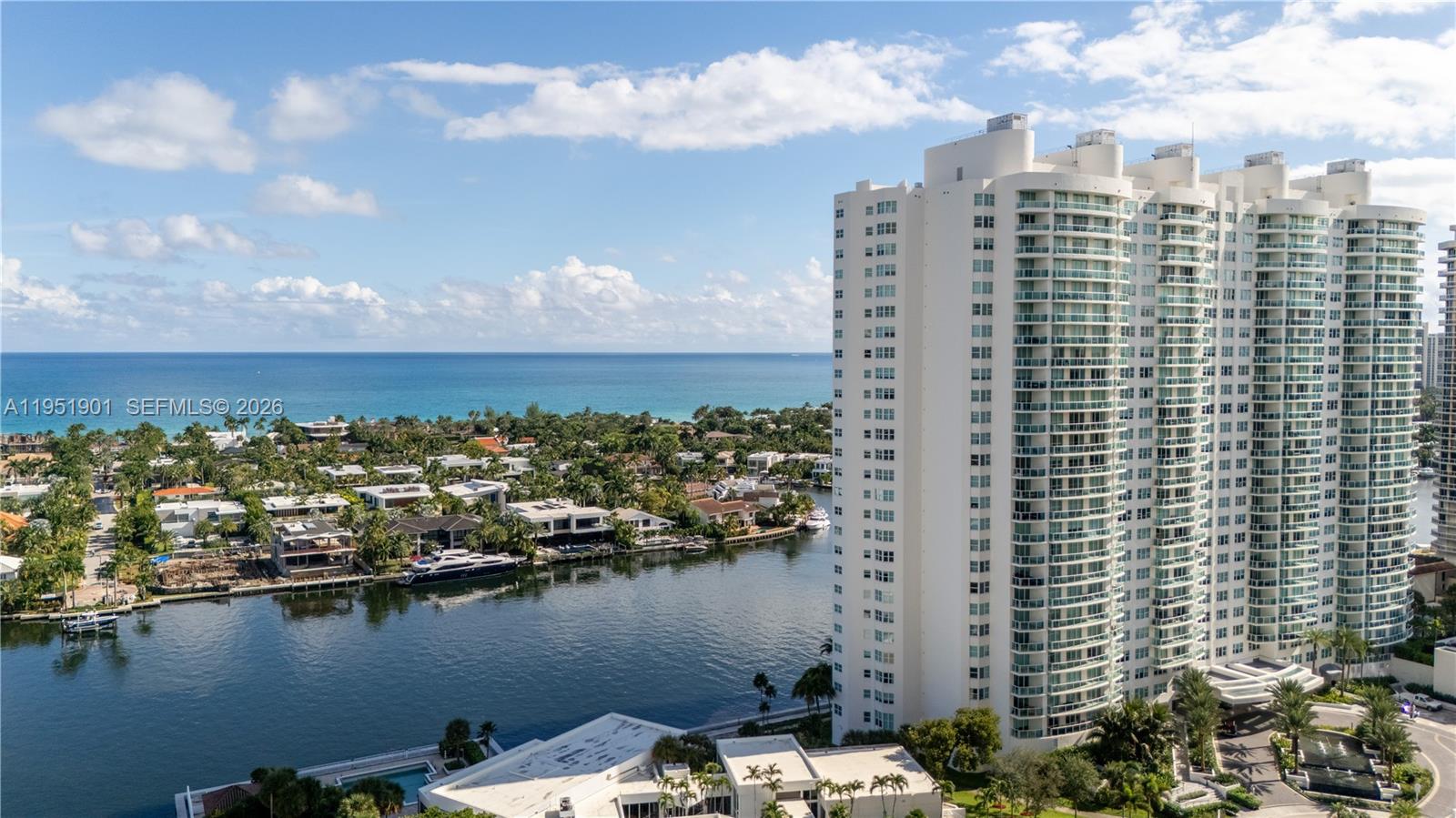 20201 E Country Club Dr #608, Aventura FL 33180
