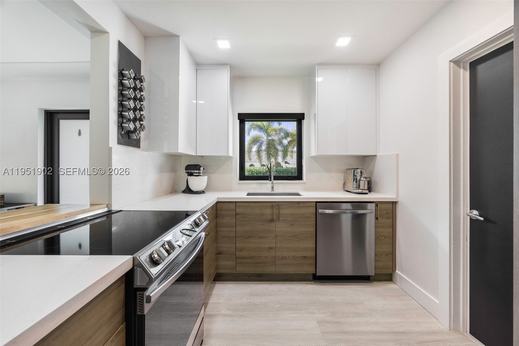 7325 SW 102nd St, Pinecrest FL 33156