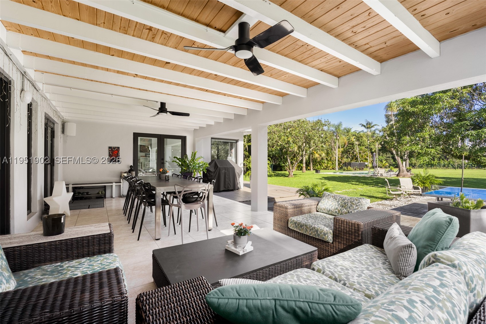 7325 SW 102nd St, Pinecrest FL 33156