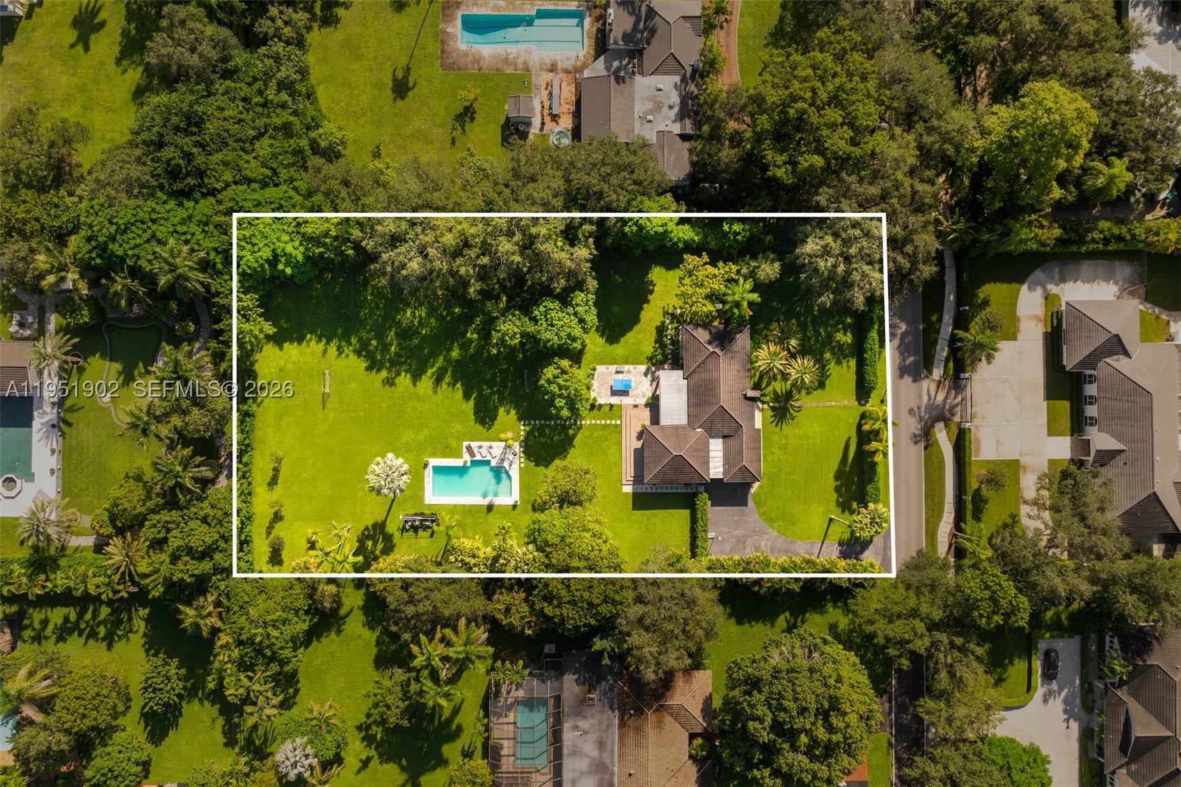 7325 SW 102nd St, Pinecrest FL 33156
