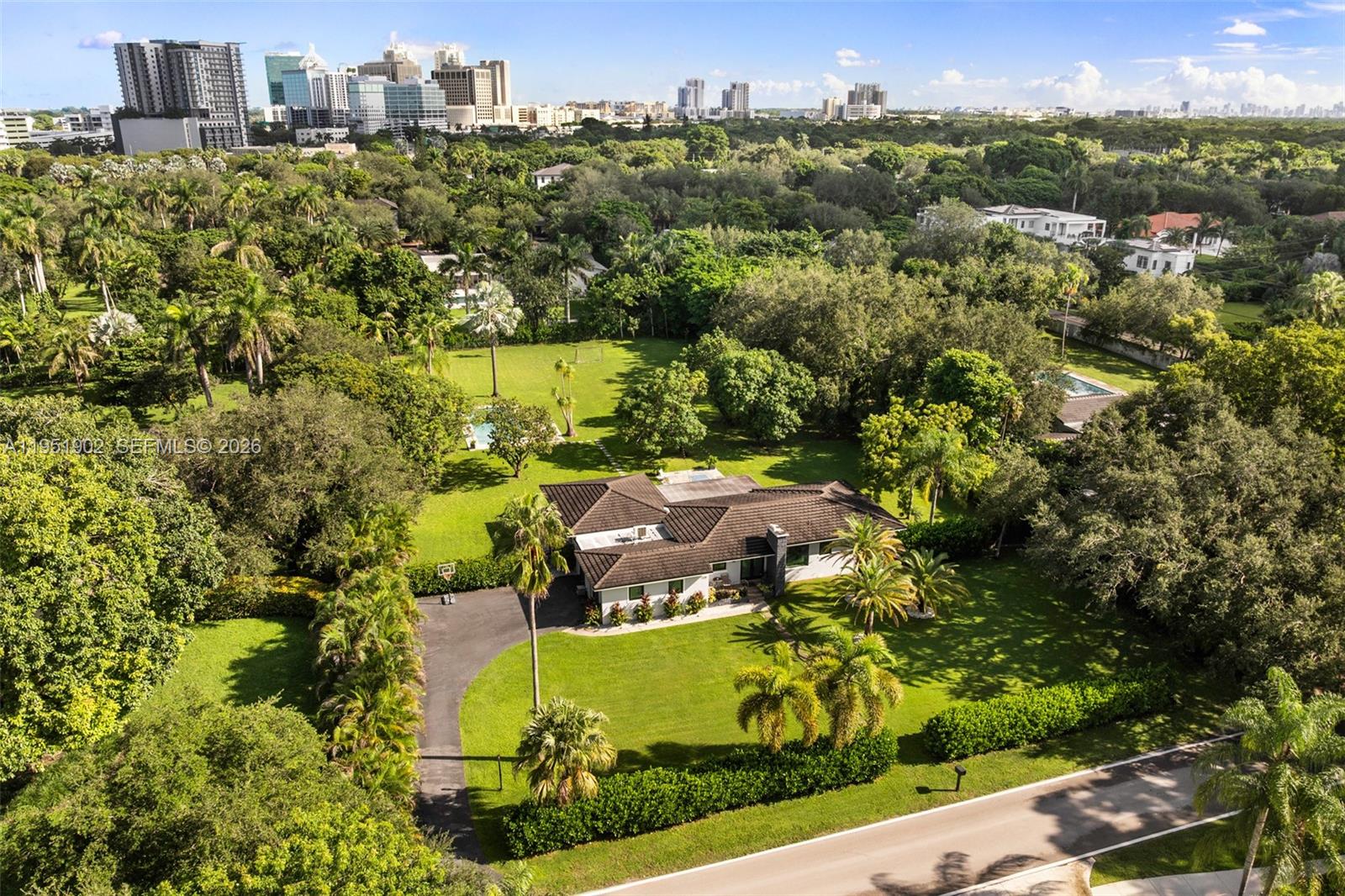 7325 SW 102nd St, Pinecrest FL 33156