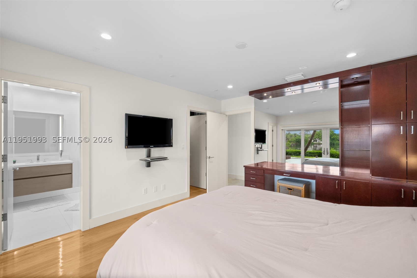 415 Rovino Ave, Coral Gables FL 33156