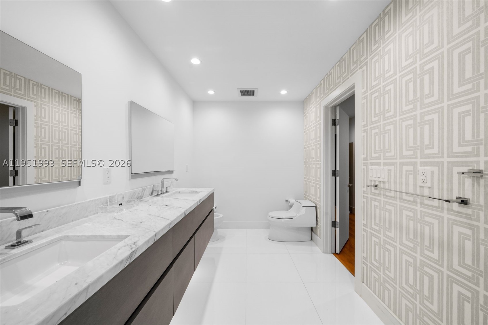 415 Rovino Ave, Coral Gables FL 33156