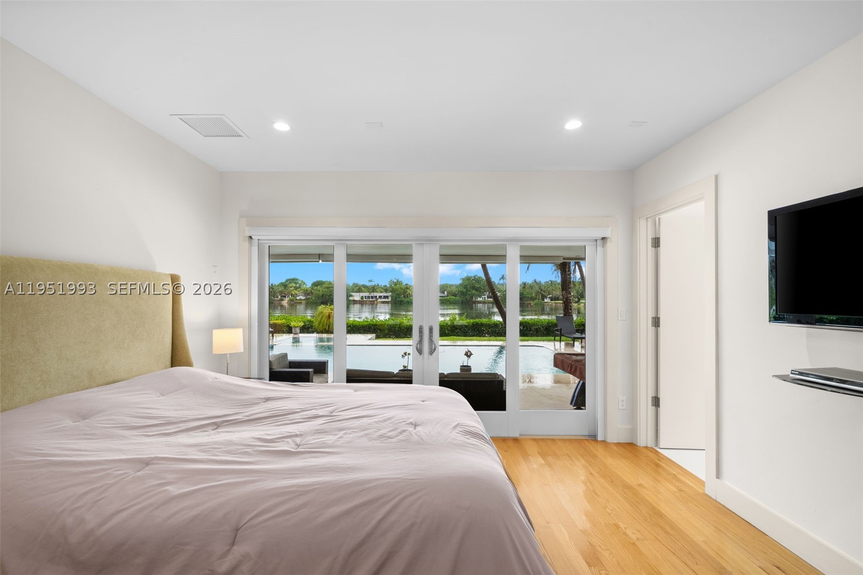 415 Rovino Ave, Coral Gables FL 33156
