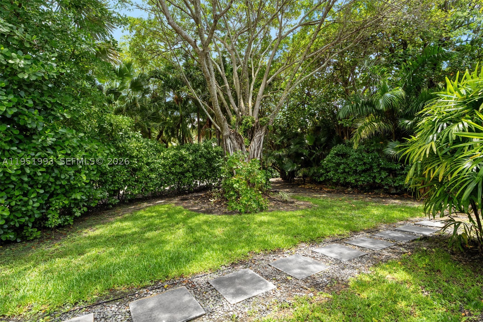 415 Rovino Ave, Coral Gables FL 33156