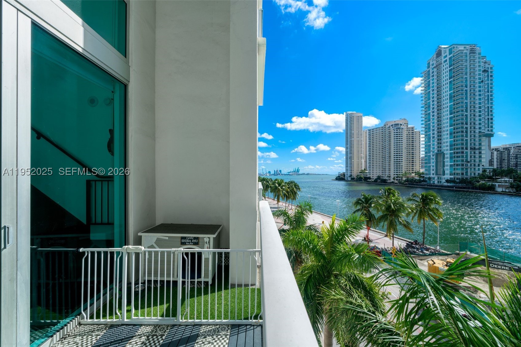 300 S BISCAYNE BLVD #L-410, Miami FL 33131