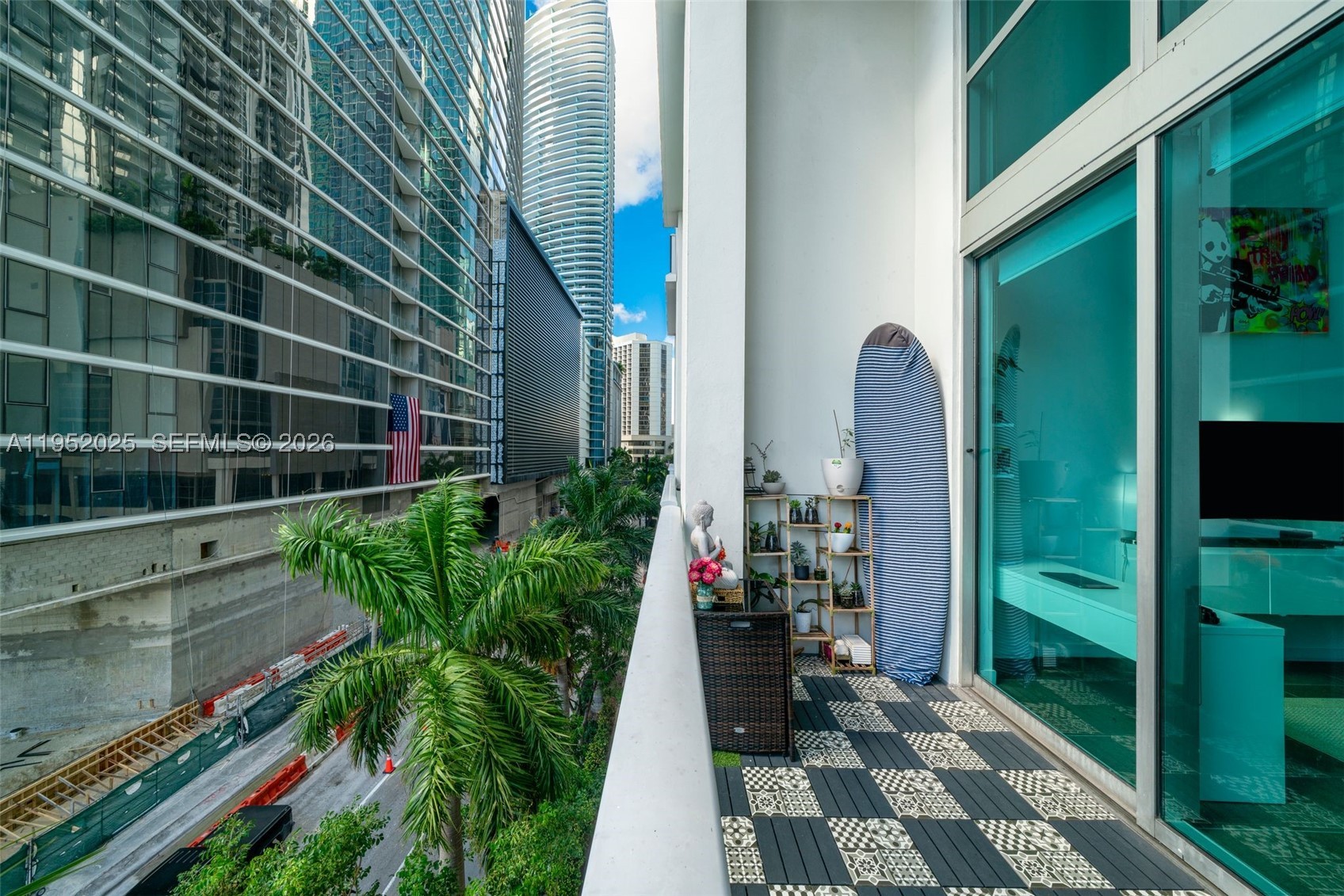 300 S BISCAYNE BLVD #L-410, Miami FL 33131