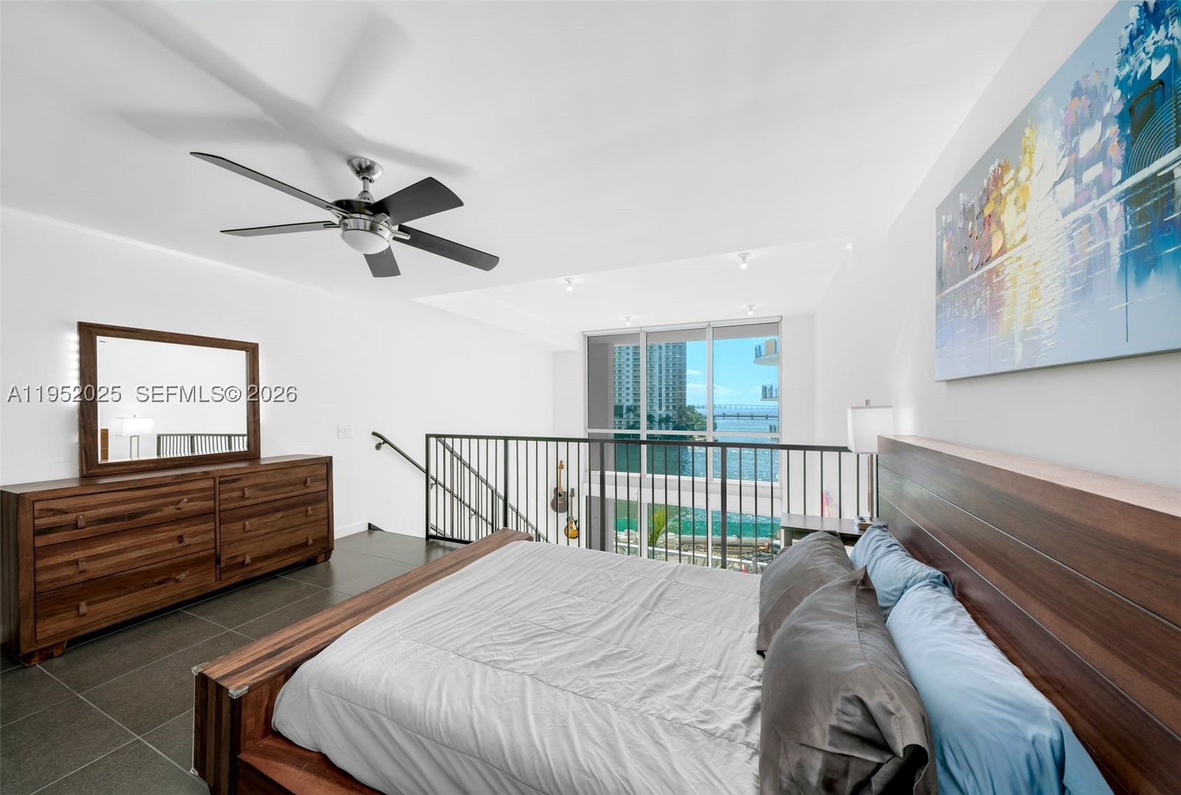 300 S BISCAYNE BLVD #L-410, Miami FL 33131