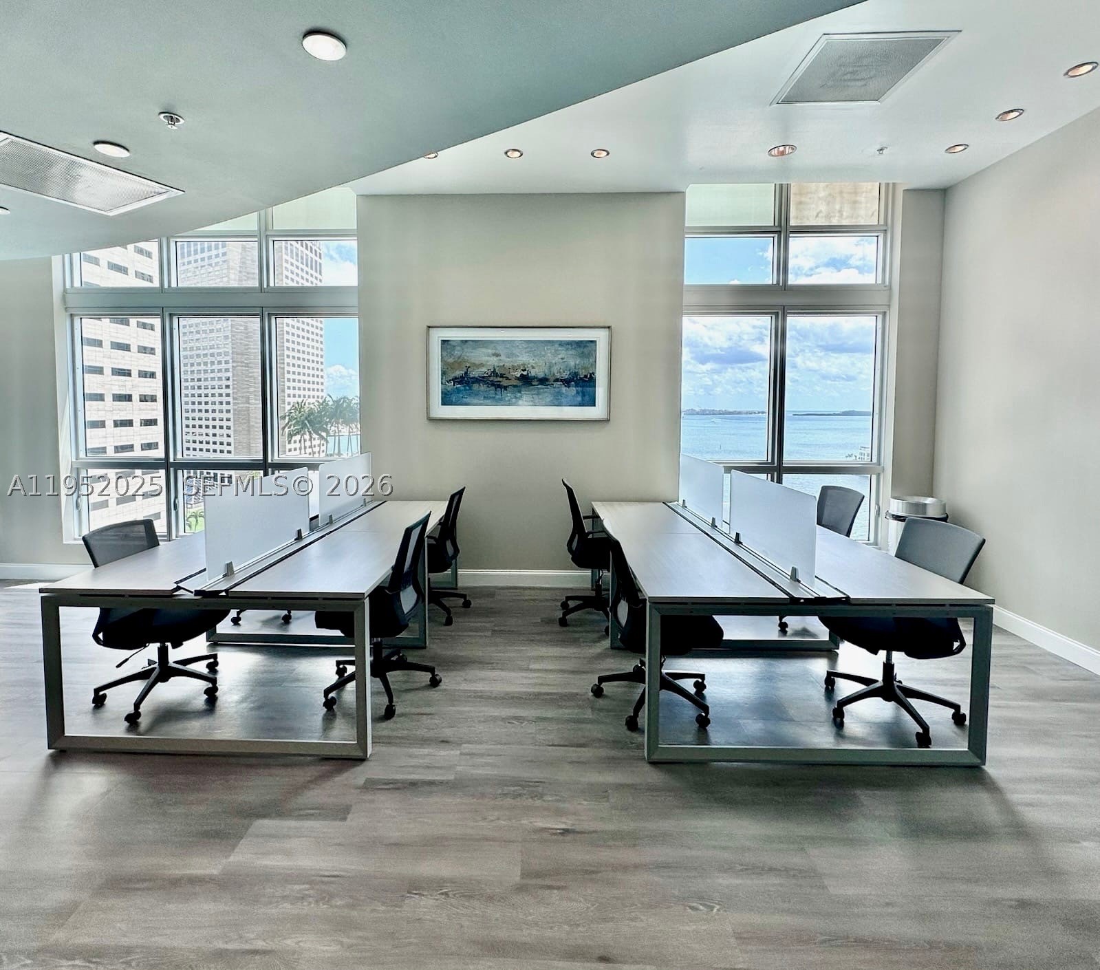 300 S BISCAYNE BLVD #L-410, Miami FL 33131