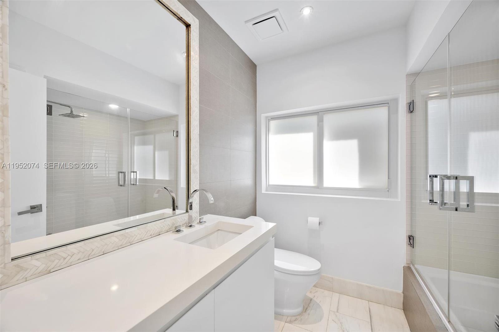 1430 N Baracoa Ave, Coral Gables FL 33146