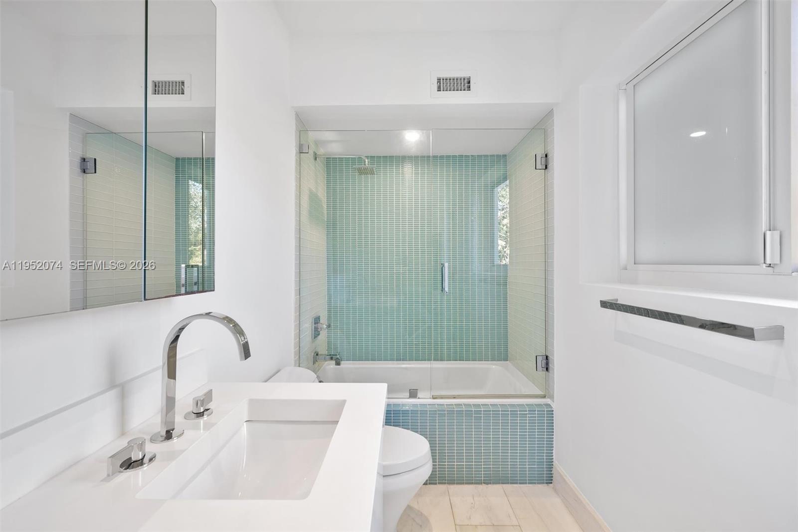 1430 N Baracoa Ave, Coral Gables FL 33146