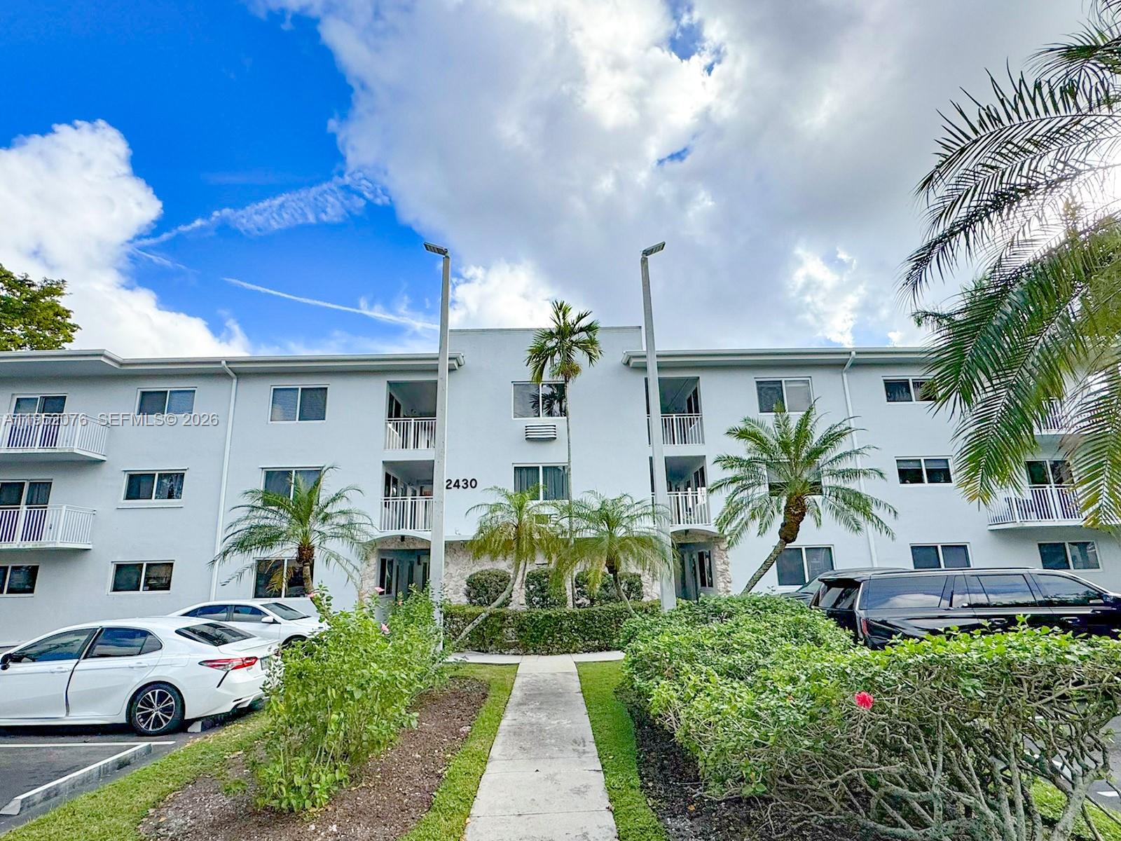 2430 NE 135th St #101, North Miami FL 33181