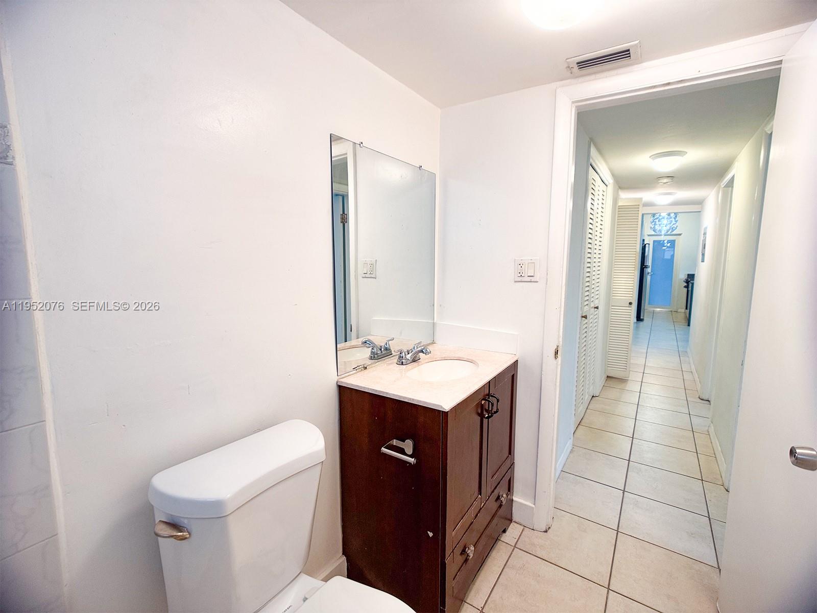 2430 NE 135th St #101, North Miami FL 33181