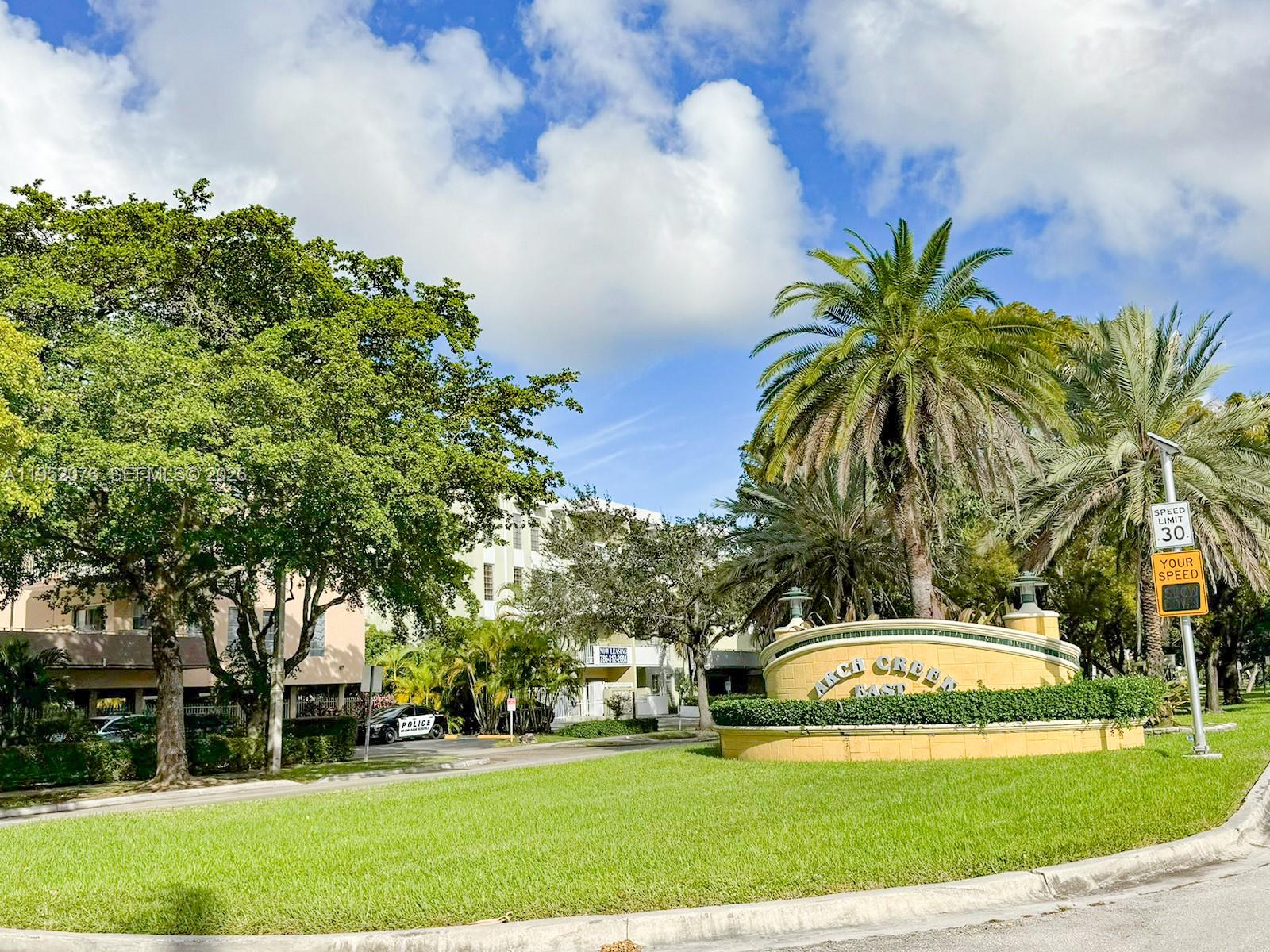 2430 NE 135th St #101, North Miami FL 33181