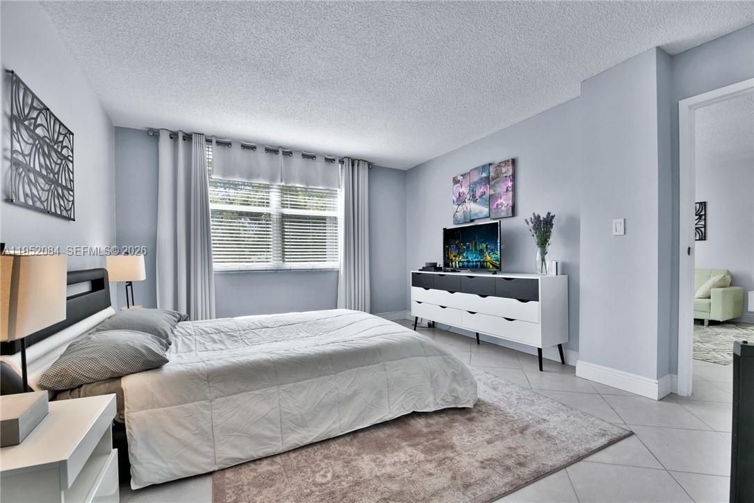 2999 NW 48th Ave #438, Lauderdale Lakes FL 33313