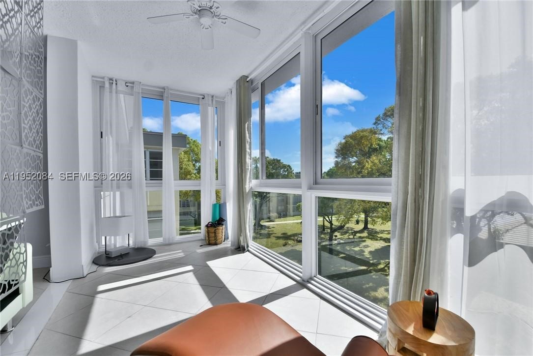 2999 NW 48th Ave #438, Lauderdale Lakes FL 33313