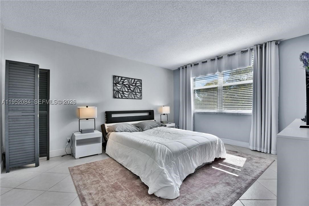 2999 NW 48th Ave #438, Lauderdale Lakes FL 33313