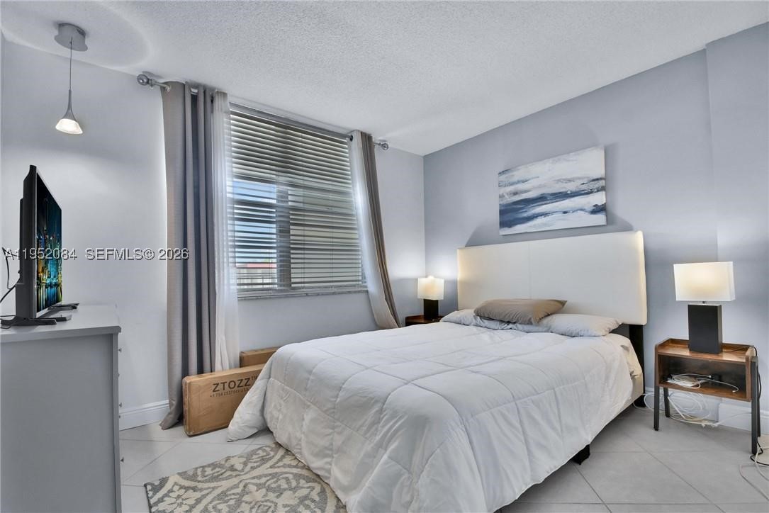 2999 NW 48th Ave #438, Lauderdale Lakes FL 33313