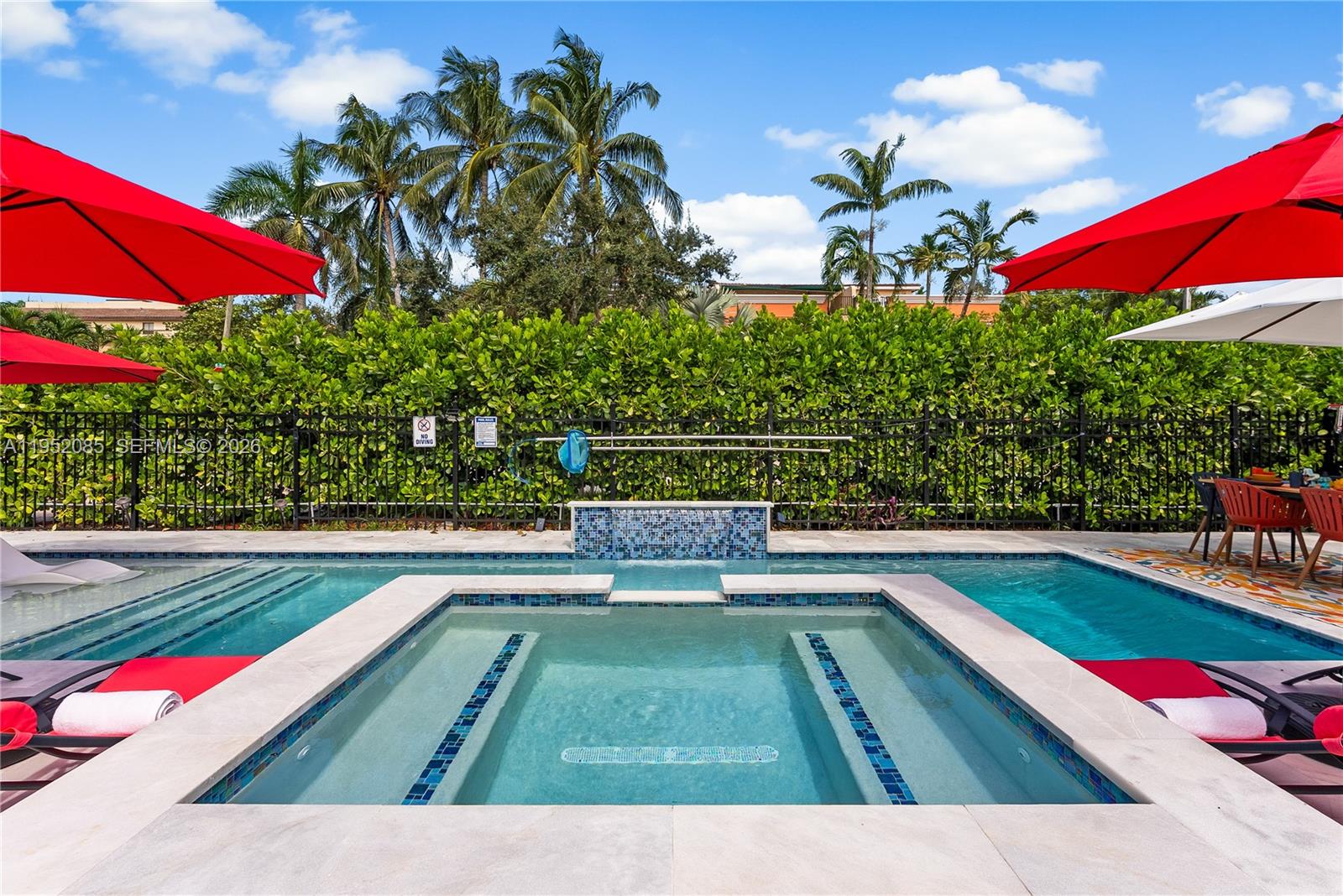 2600 NE 15th St, Fort Lauderdale FL 33304