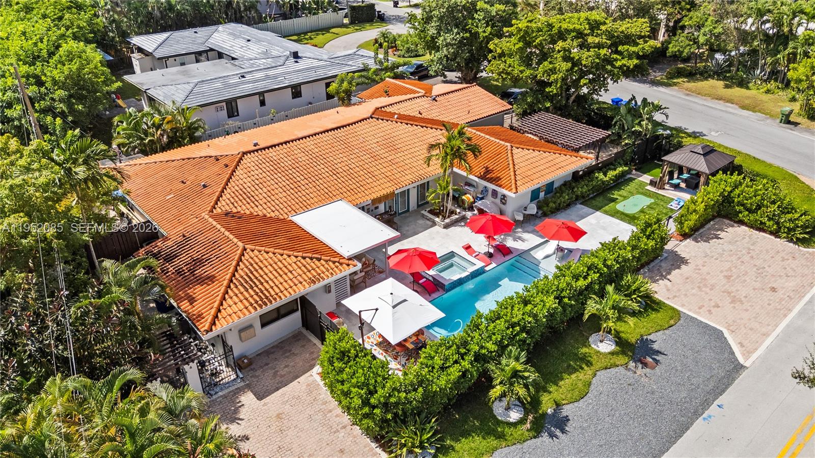 2600 NE 15th St, Fort Lauderdale FL 33304