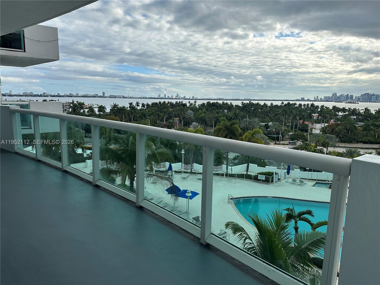 7900 Harbor Island Dr #906, North Bay Village FL 33141