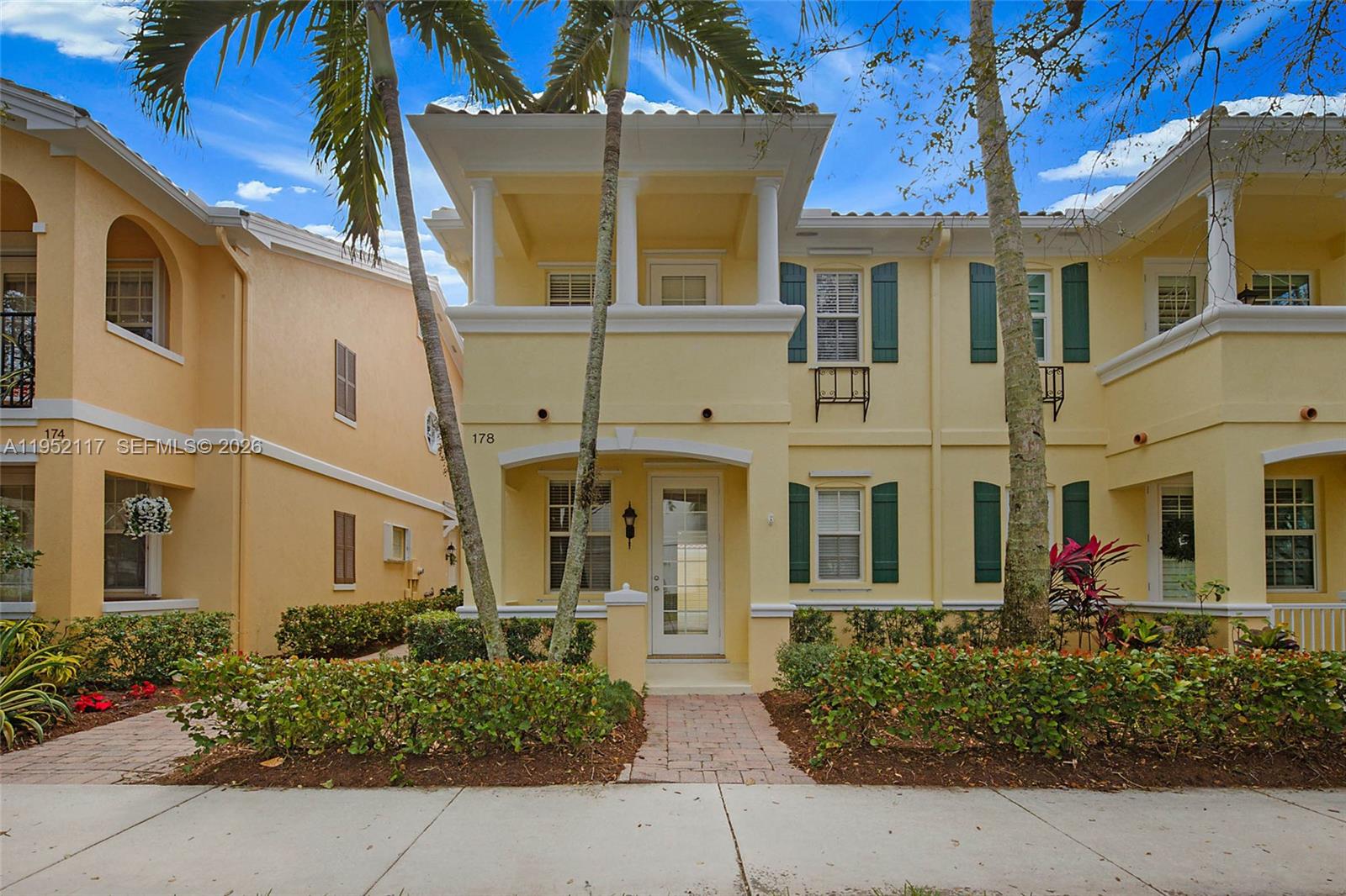 178 Soriano Dr, Jupiter FL 33458