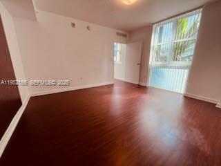 601 NE 23rd St #TH4, Miami FL 33137