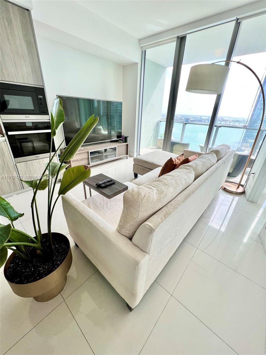 2900 NE 7th Ave #2708, Miami FL 33137