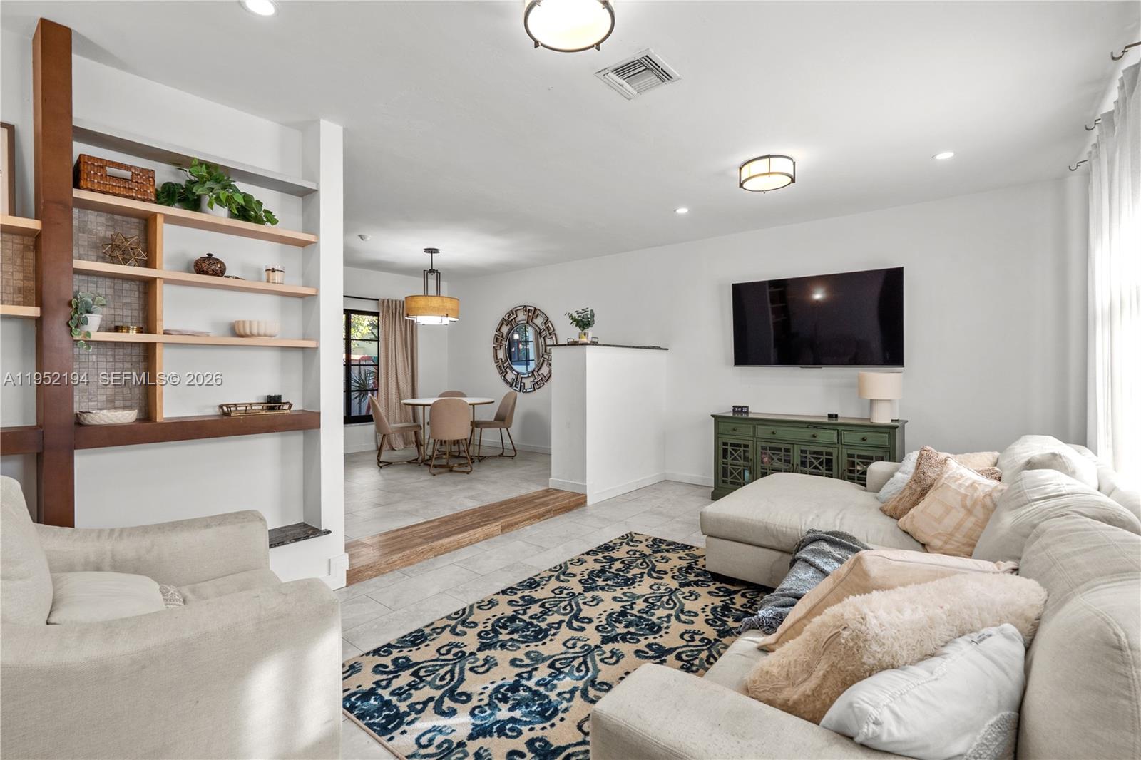 1561 Bird Rd, Coral Gables FL 33146