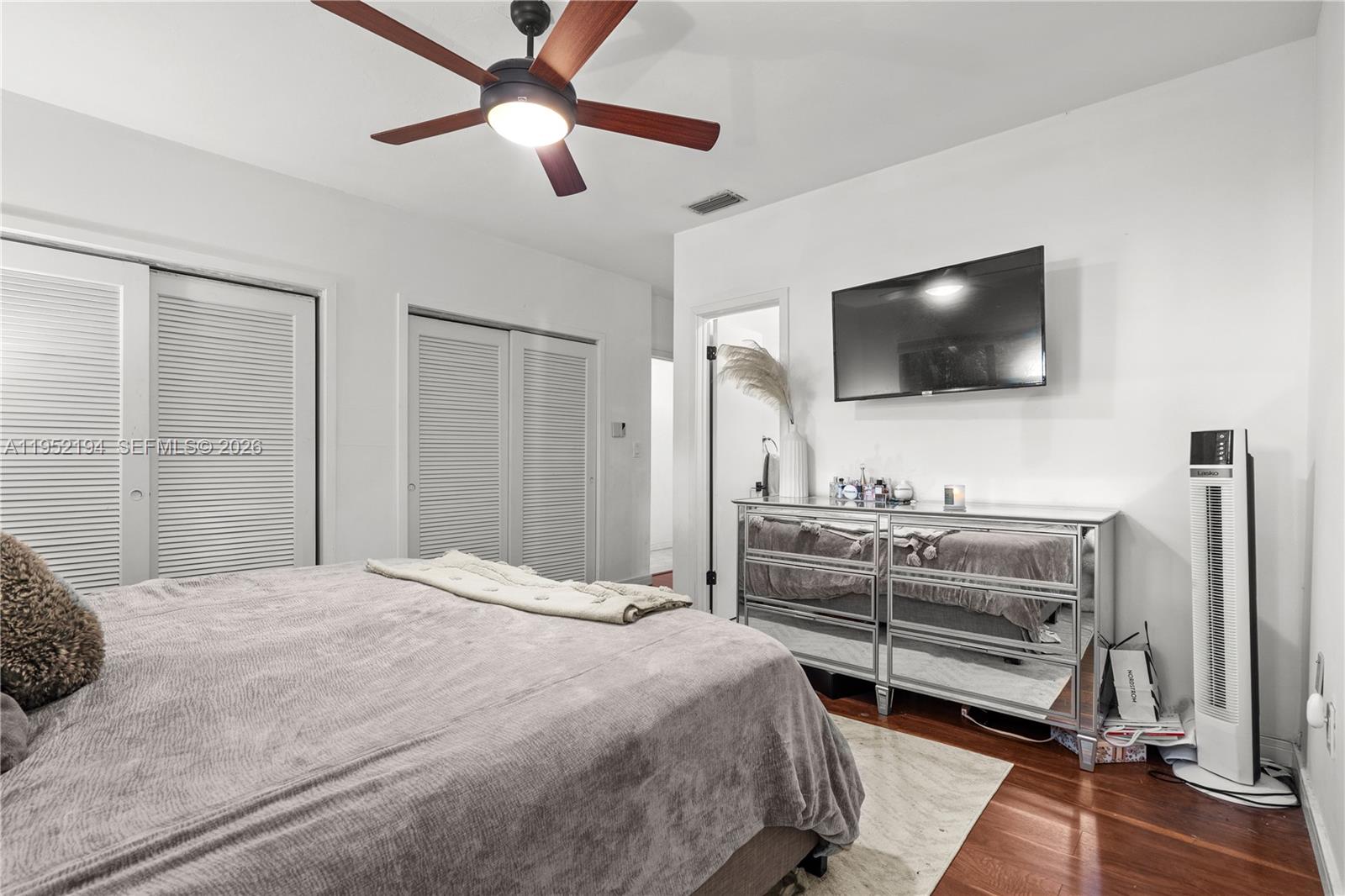 1561 Bird Rd, Coral Gables FL 33146