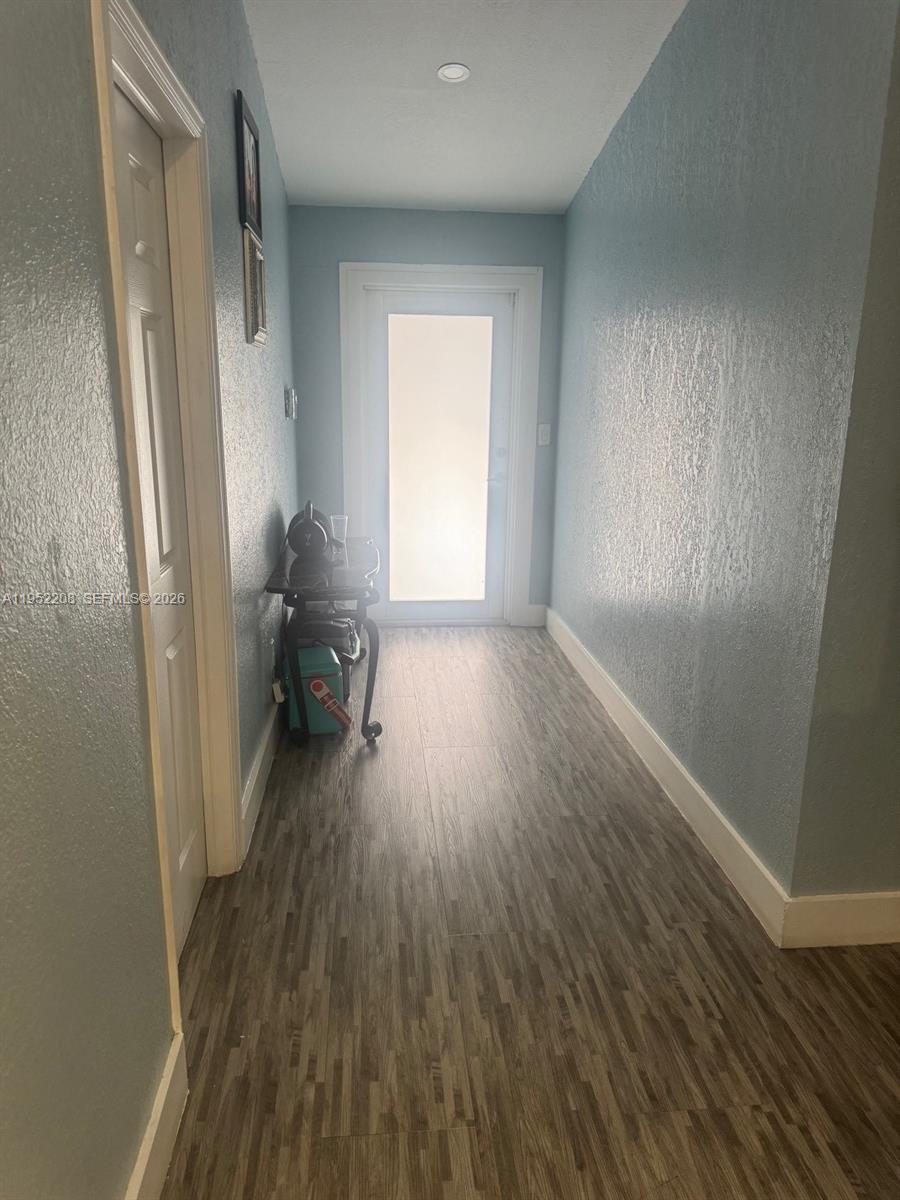 19700 NW 6th Pl, Miami Gardens FL 33169