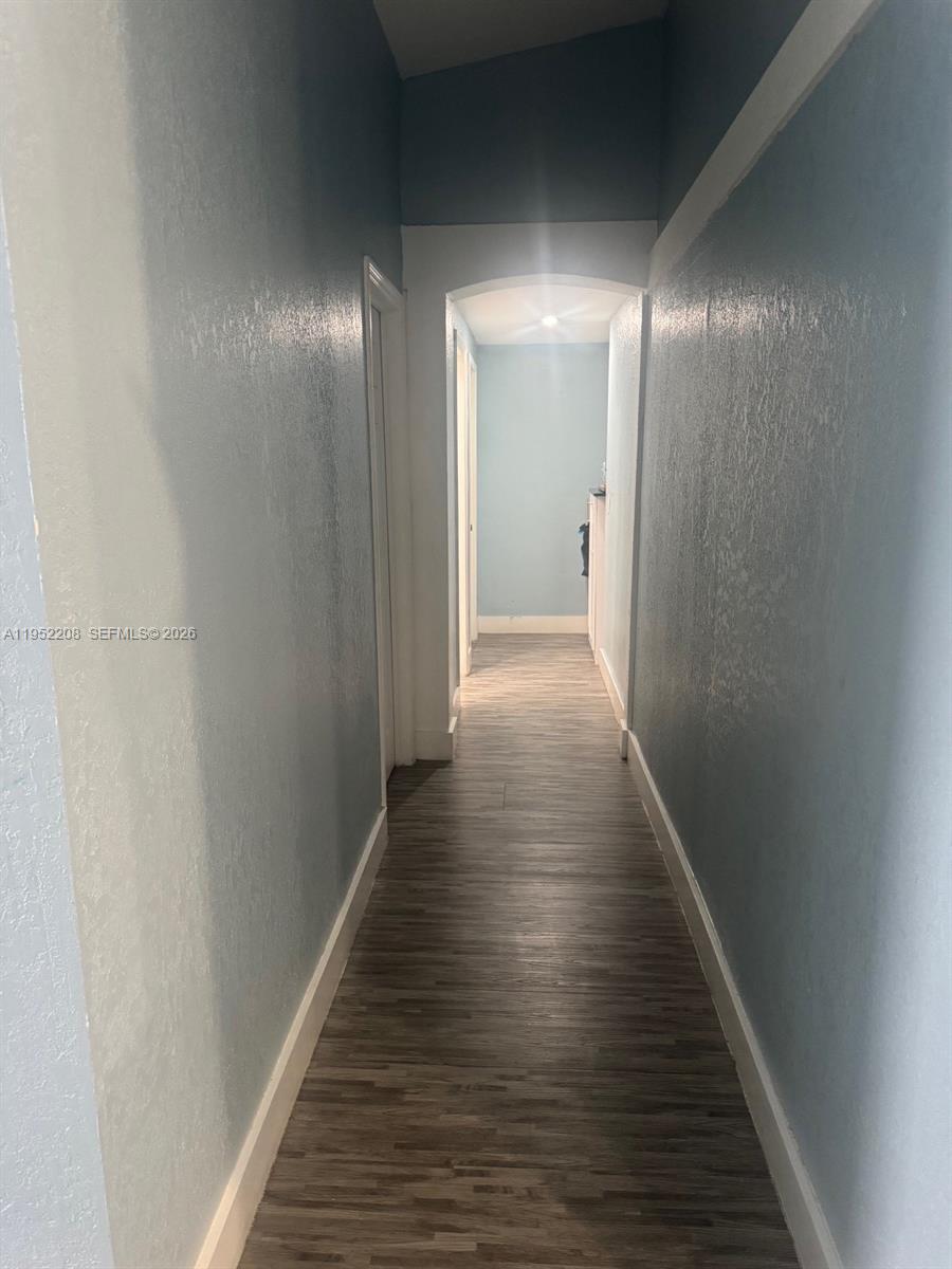 19700 NW 6th Pl, Miami Gardens FL 33169