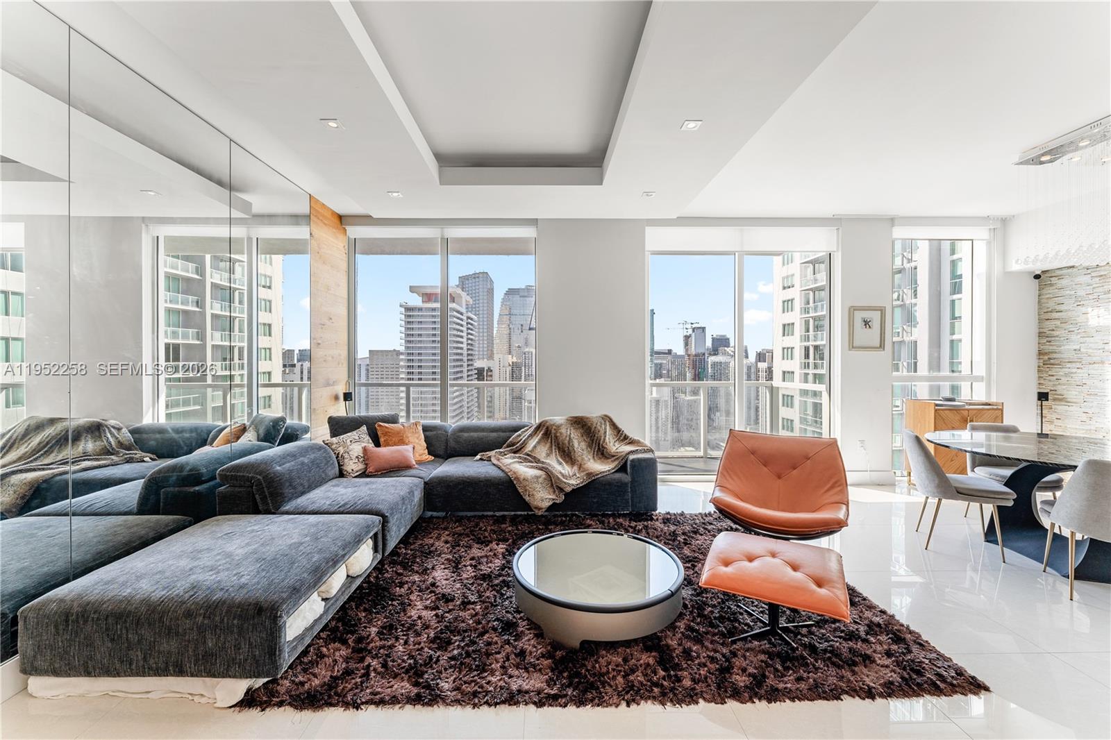 244 Biscayne Blvd #4407, Miami FL 33132