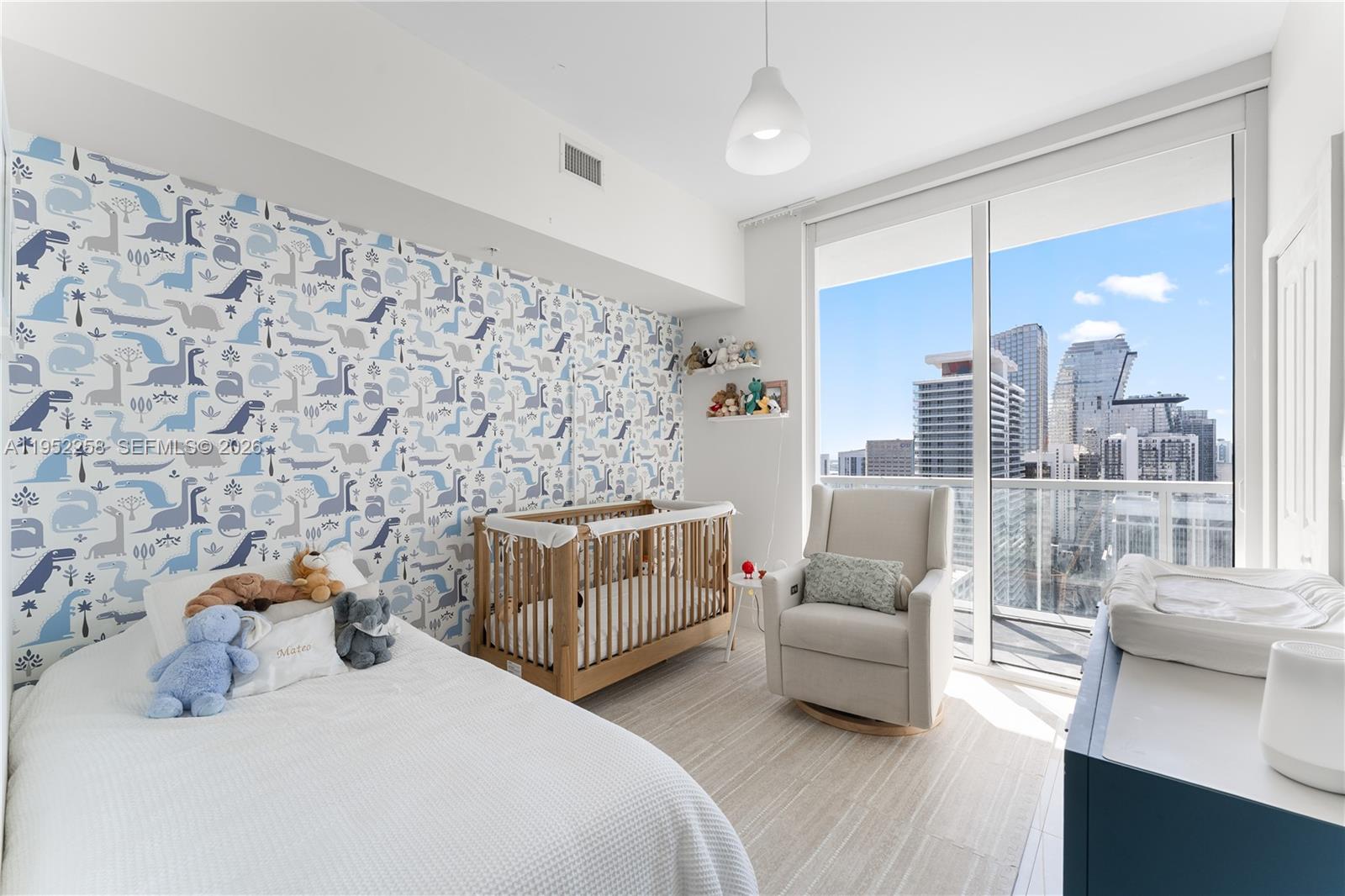 244 Biscayne Blvd #4407, Miami FL 33132