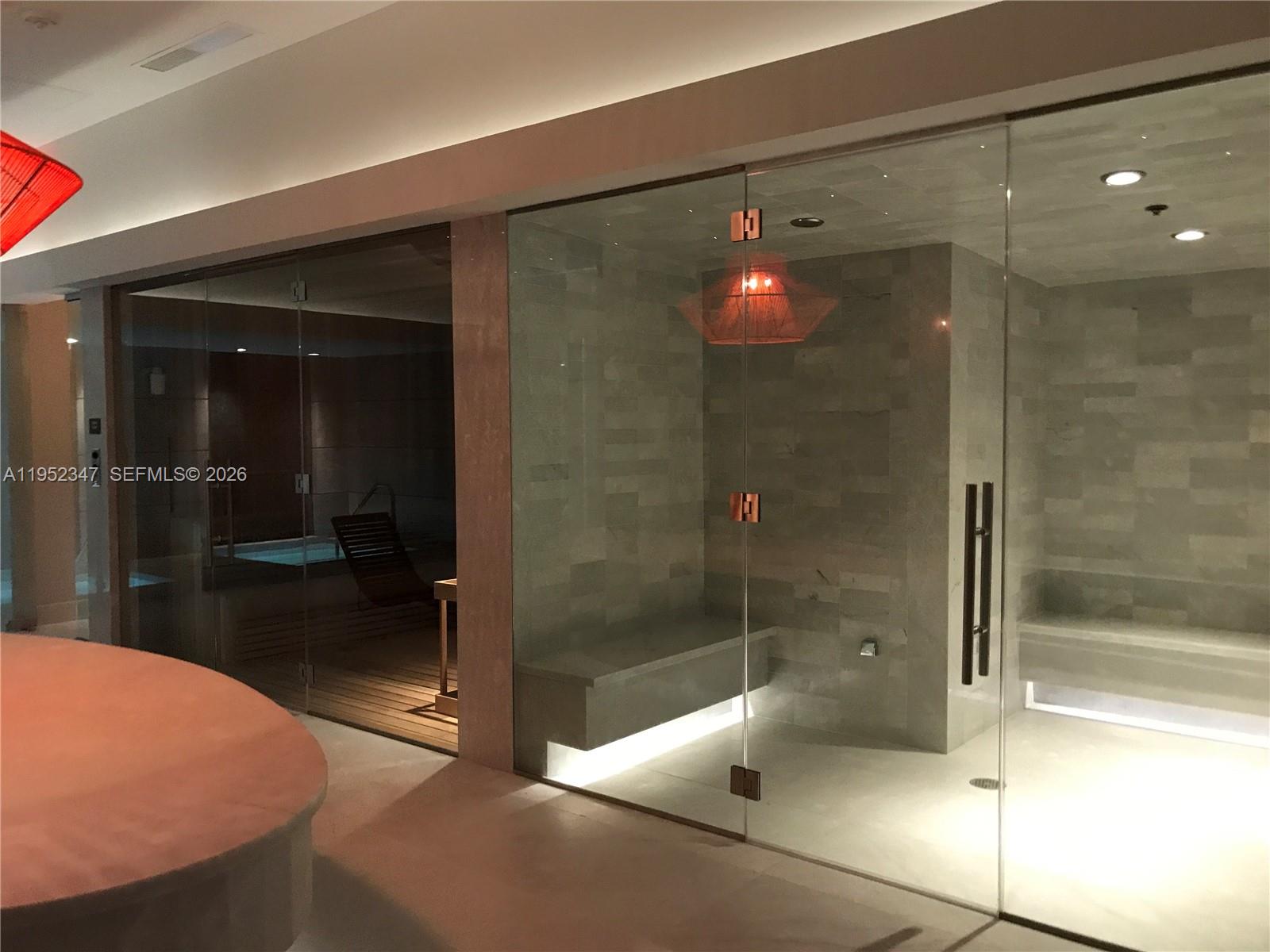 1010 BRICKELL AVE #2110, Miami FL 33131