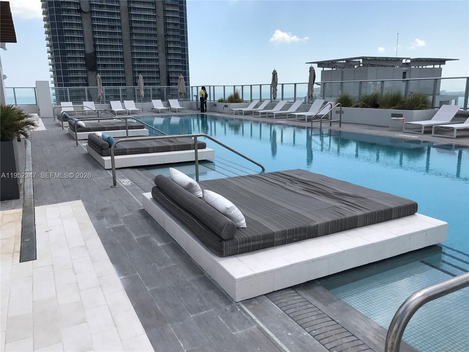 1010 BRICKELL AVE #2110, Miami FL 33131