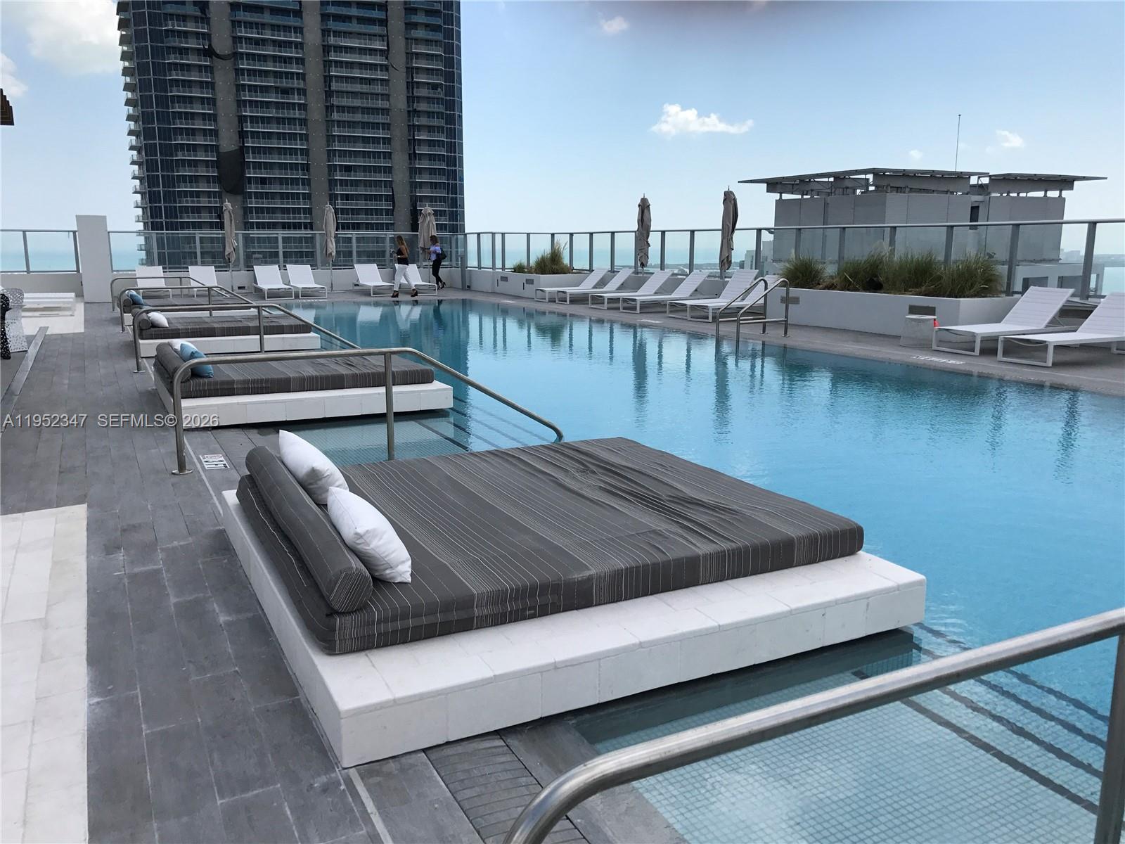 1010 BRICKELL AVE #2110, Miami FL 33131