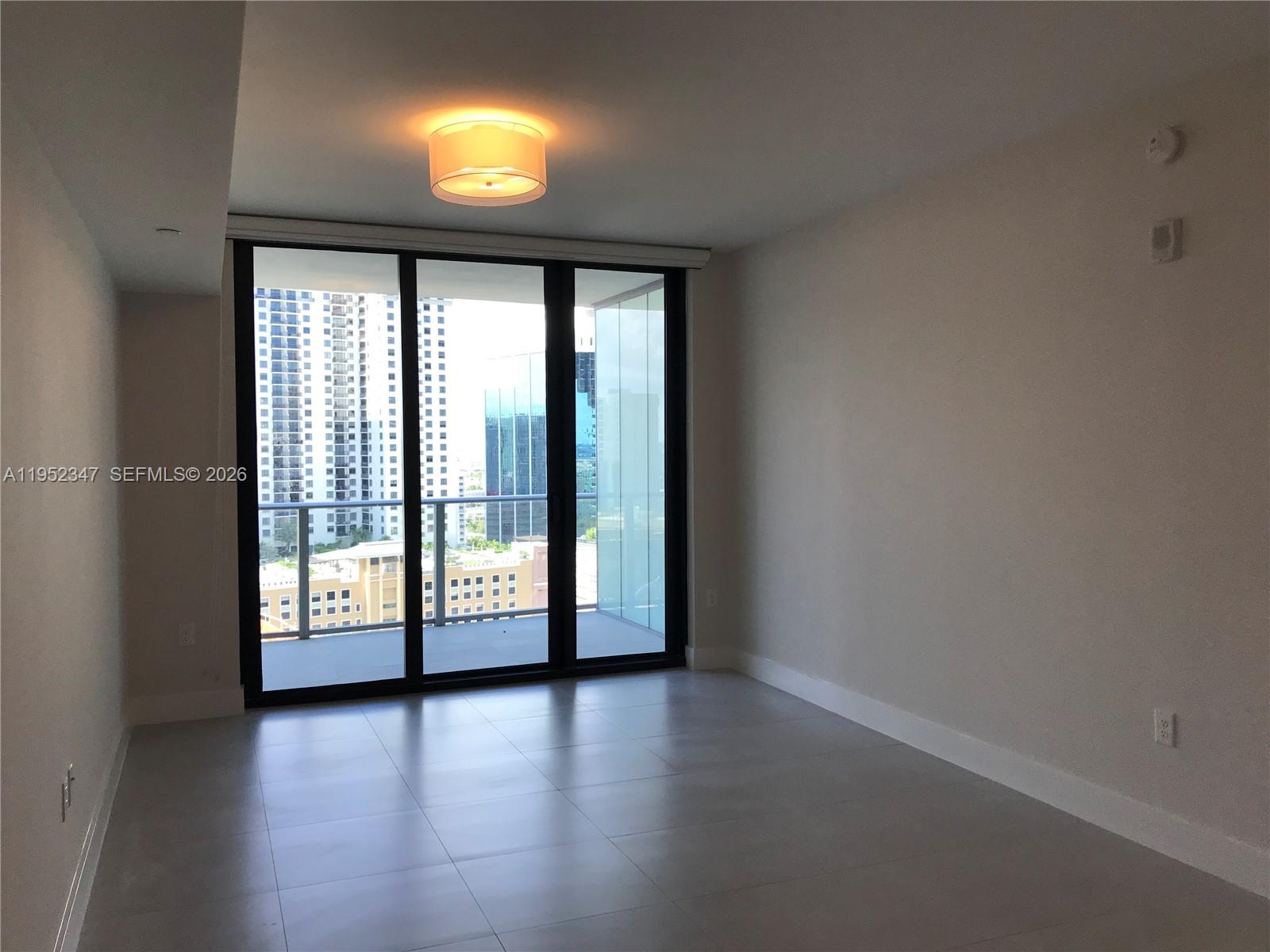 1010 BRICKELL AVE #2110, Miami FL 33131