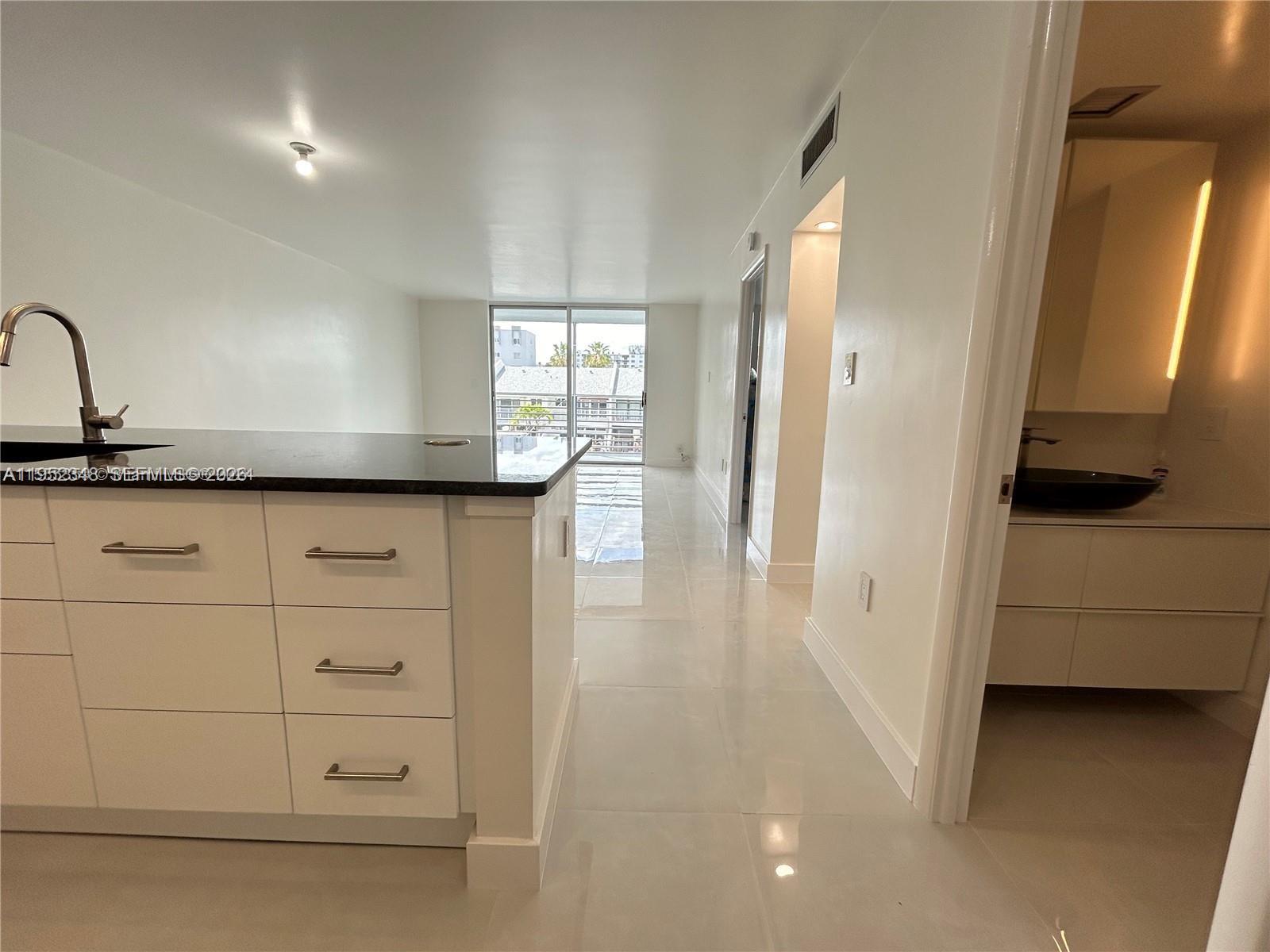3550 NE 169th St #304, North Miami Beach FL 33160