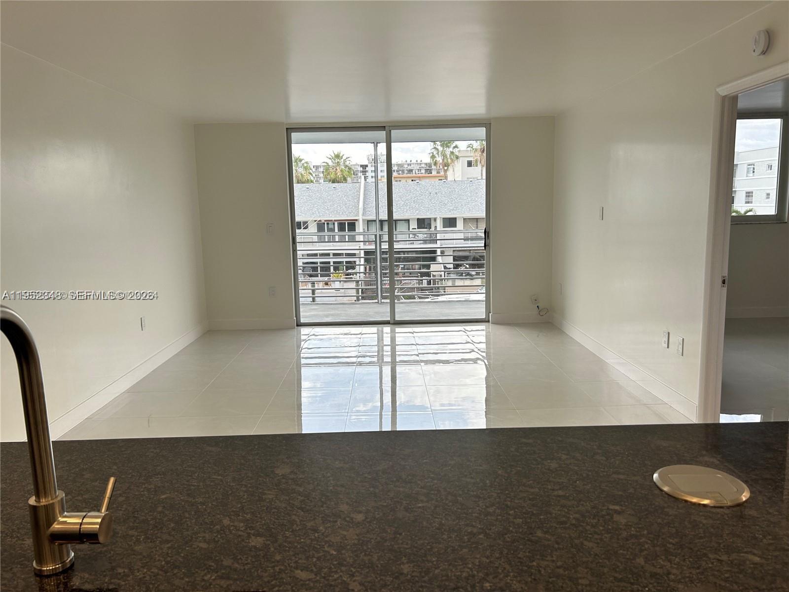 3550 NE 169th St #304, North Miami Beach FL 33160